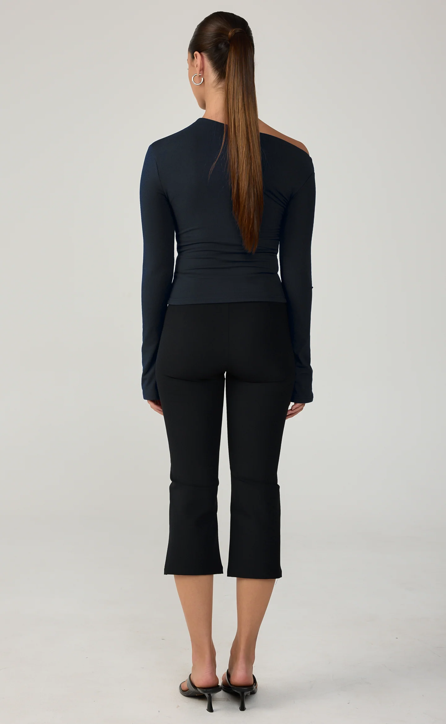 Bowen Long Sleeve Top (Navy) - Image 4