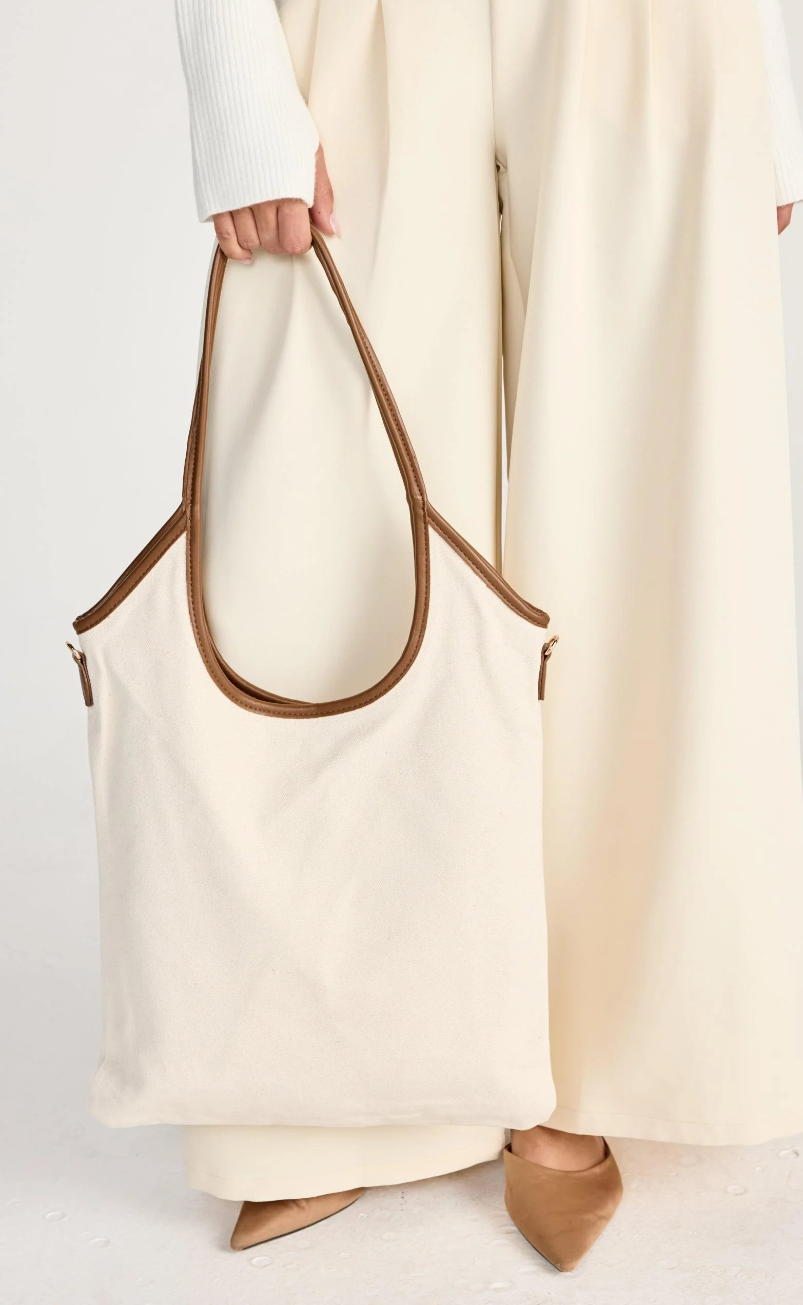 Isobel Shoulder Bag (Natural Linen) - By Billini