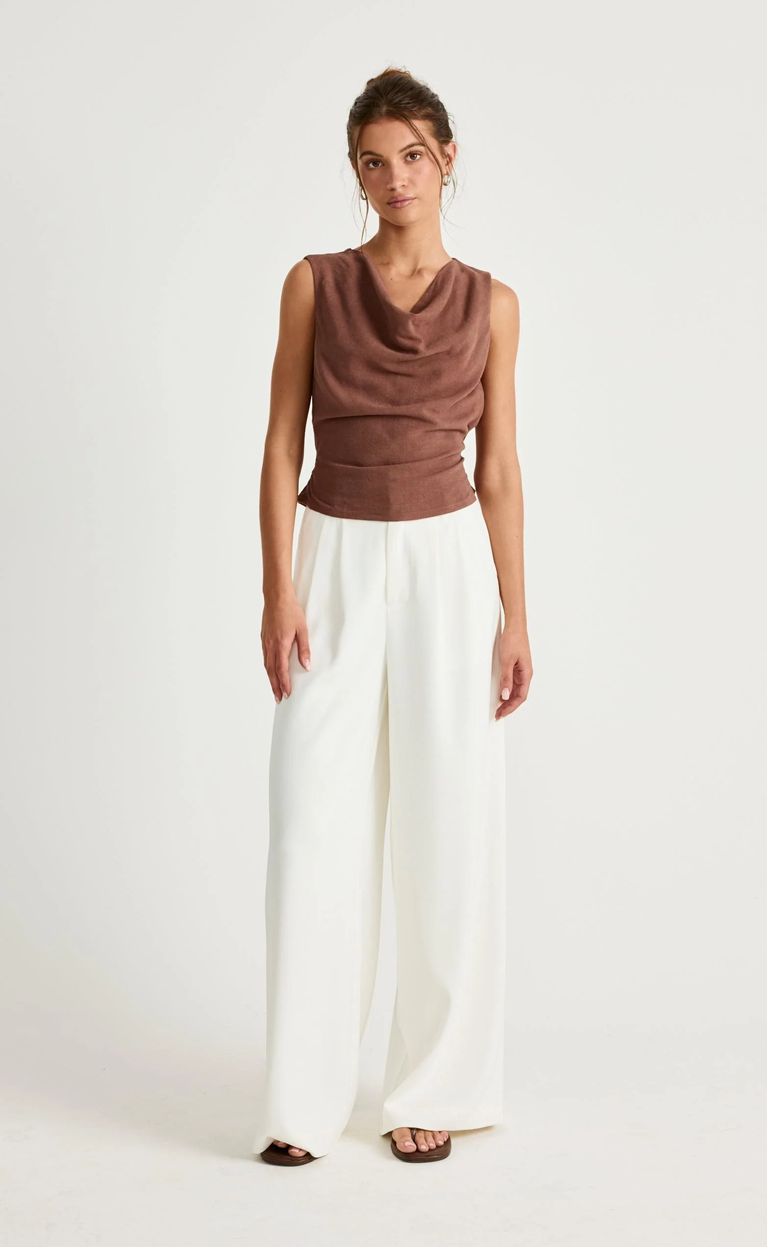 Shoreline Top (Oak)