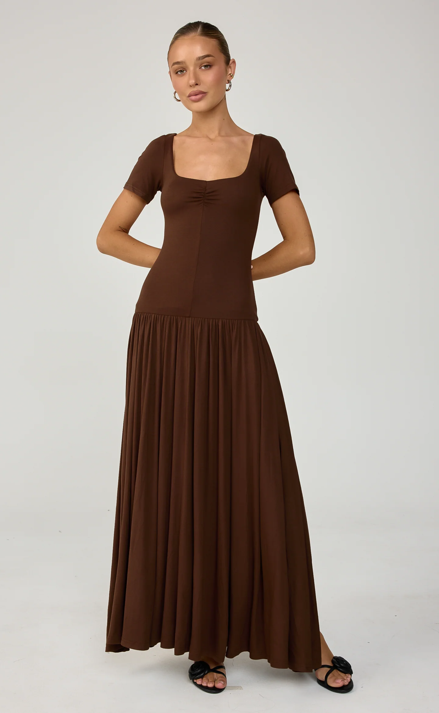 Suri Maxi Dress (Chocolate) - Image 5