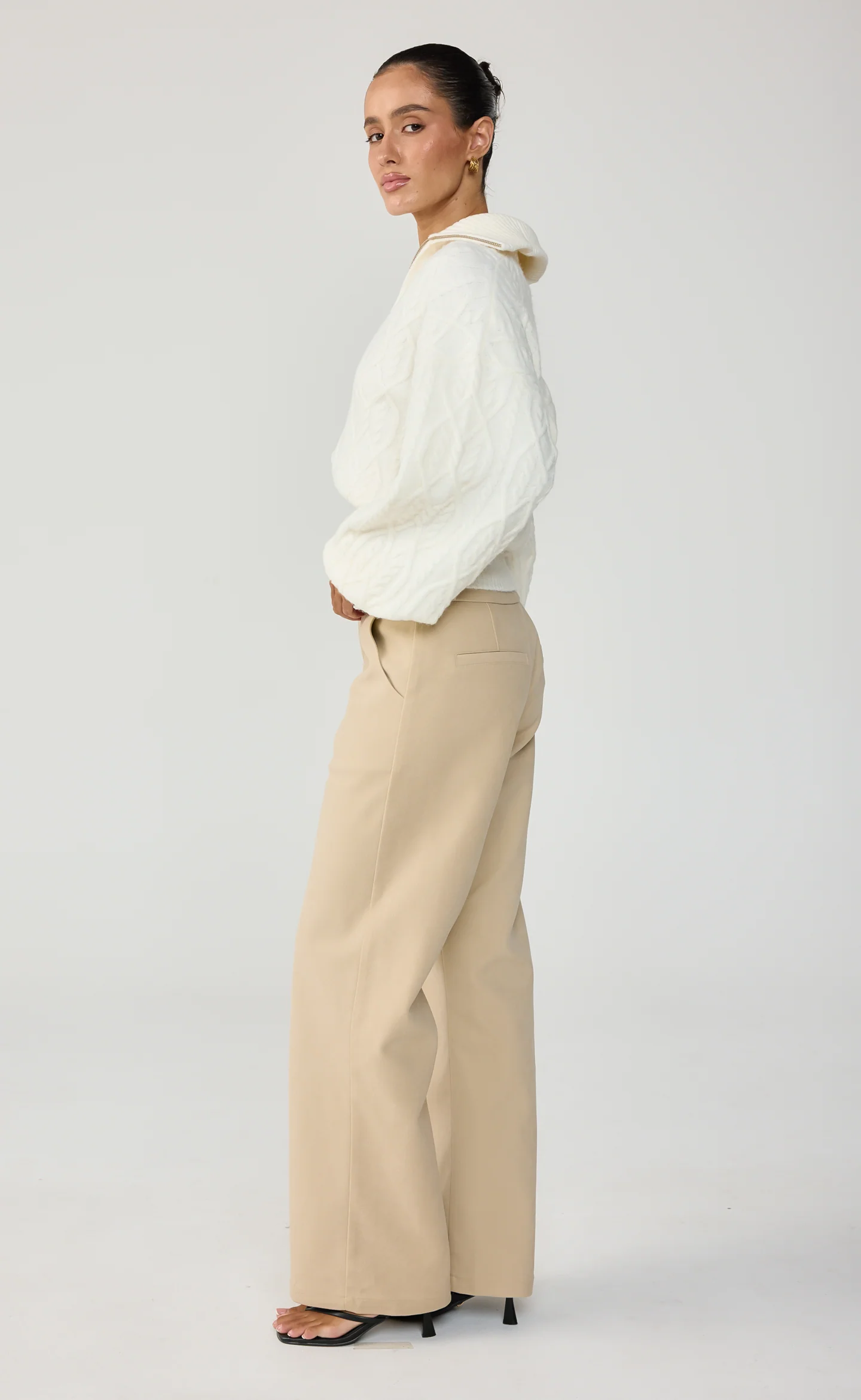 Sutton Jumper (Off White) - Image 4